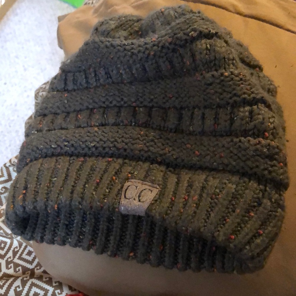C.C beanie green